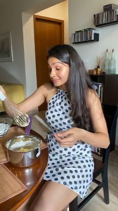 Eab-itBUcAAUBUj?format=jpg&name=900x900