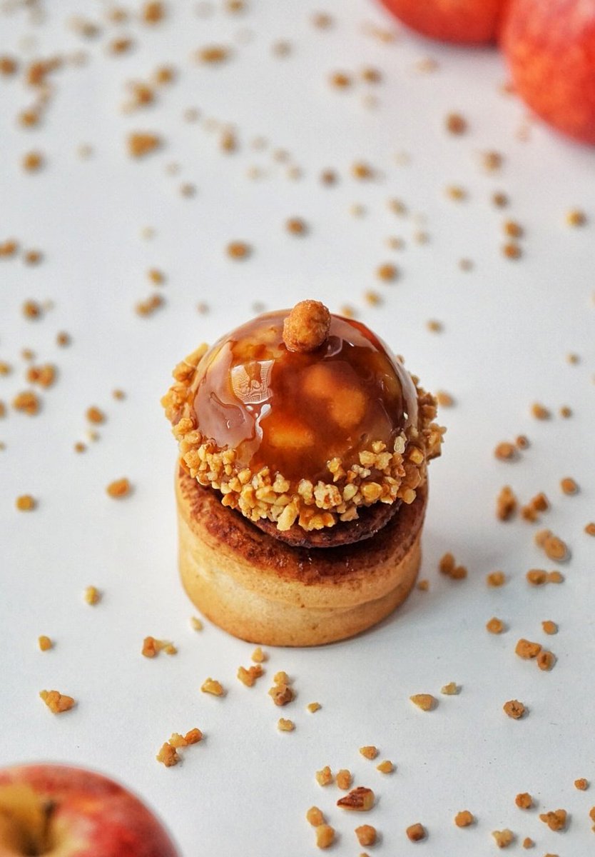 guillermogomes_'s tweet photo. แดแดแดสแด แดแดแดษชษด แดแดสแดแดแดส สแดสส ๐
24hs raised Brioche, Caramel Sauce Core, Candied Crushed Almonds and Apple Tatin Dome.
#CinnamonRolls #CinnamonBuns #Brioche #BriocheBun #Homemade #AppleTatin #Caramel #Almond #viennoiserie #boulangerie #bakery #pastry #foodphotography https://t.co/QWJ4vBd13U
