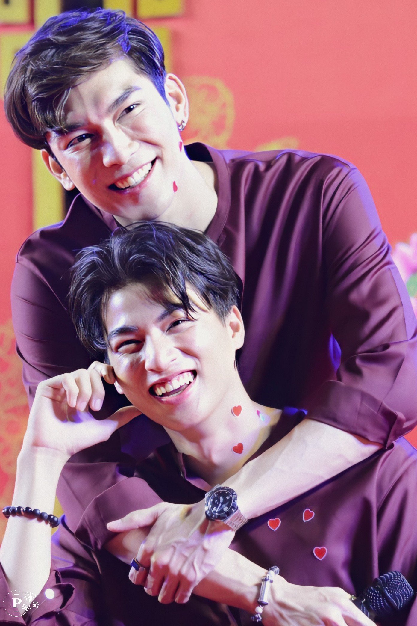 アイドルグッズ mew suppasit season's greetings mewgulf sddefault.jpg