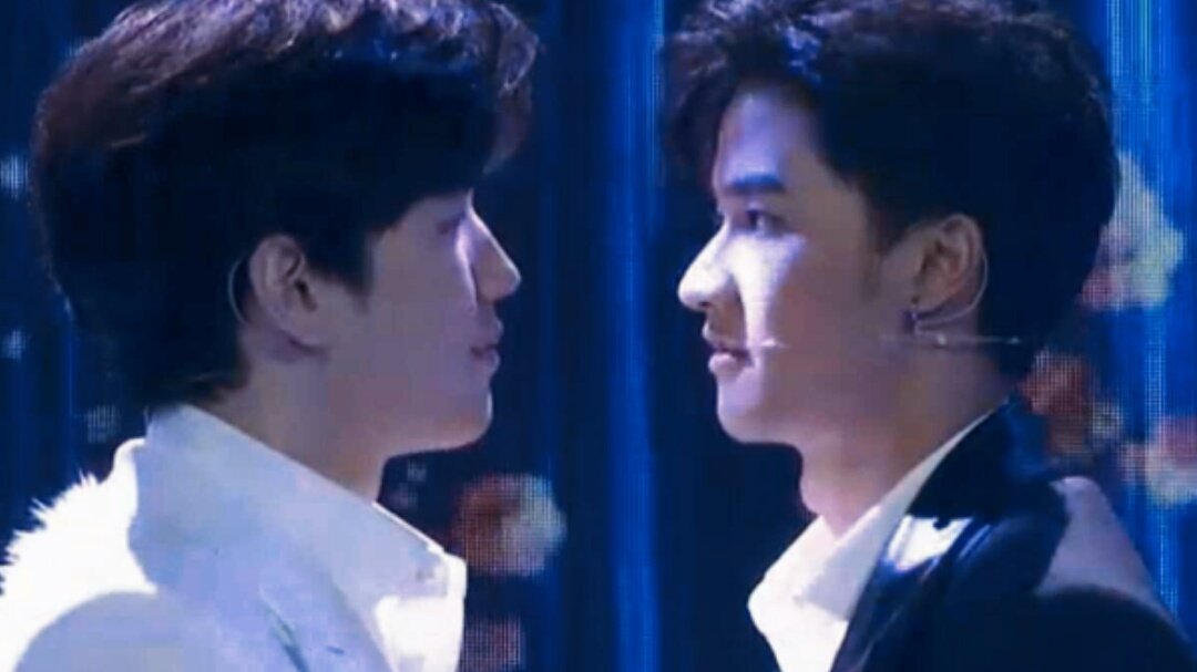 REVLISESIRLLA`เตนิวเป็นเฟื่อนกัน tweet media