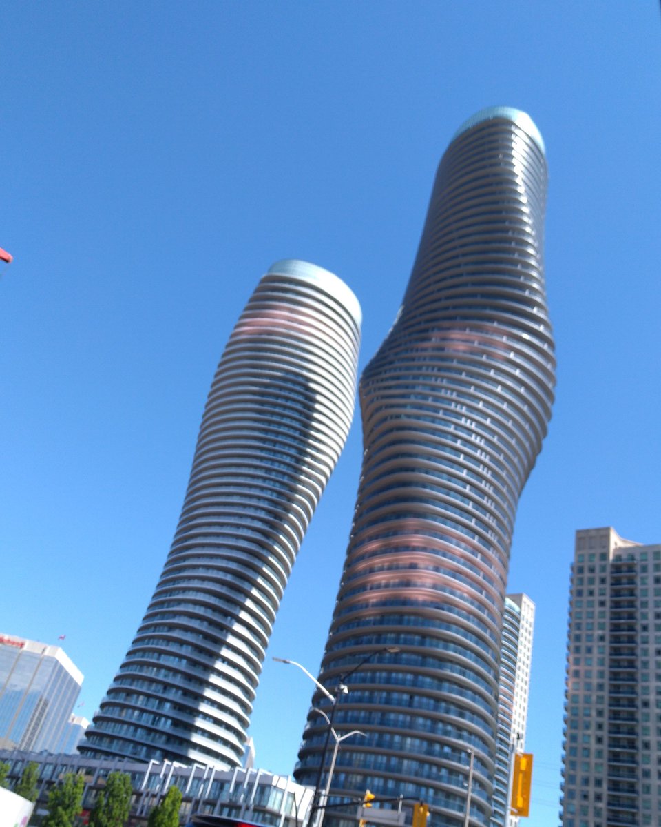 bzeerealty's tweet photo. "Absolute Absolutely"
¤¤¤¤¤¤¤¤¤¤¤¤¤
B-Zee Realty Inc.
Real Estate Brokerage
¤¤¤¤¤¤¤¤¤¤¤¤¤¤
#realty #realtor 
#bzeerealty #residential  
  #towers
#condo #highrise
#condoliving #realestate #architecture #absolute
#worldrenowned #view
#BzeeRealty  #skyhigh https://t.co/iCsWbHnFKs