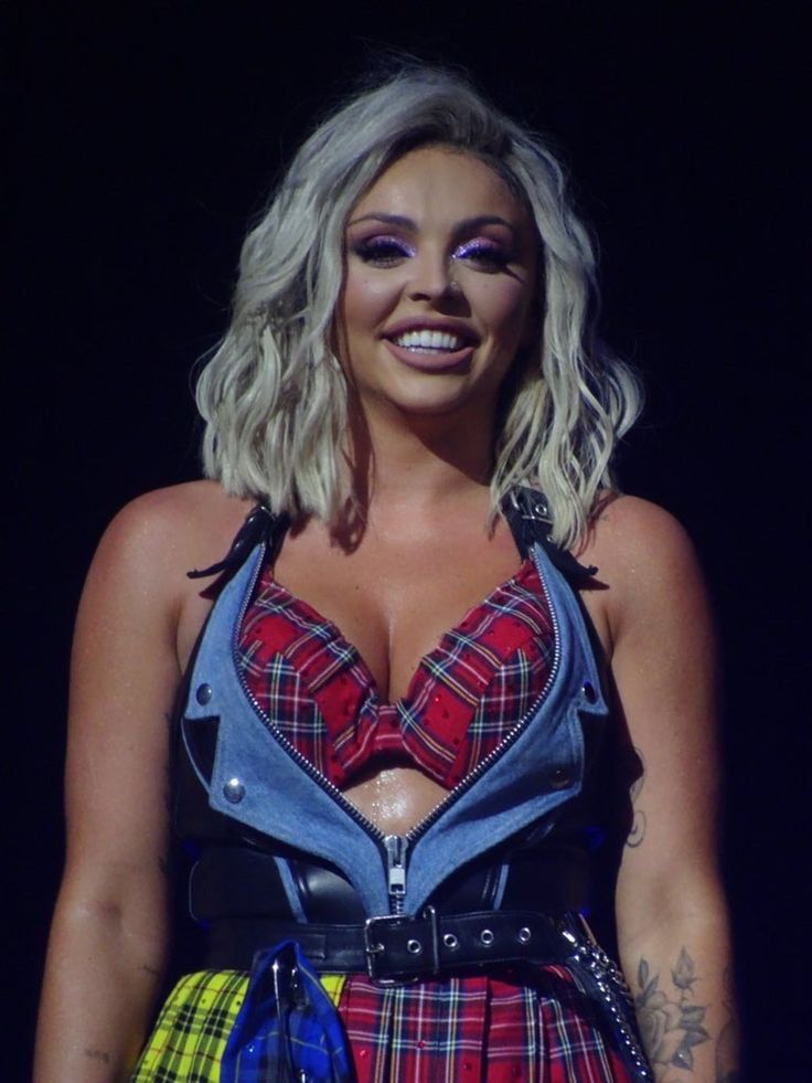 HAPPY BIRTHDAY JESY NELSON!! 
