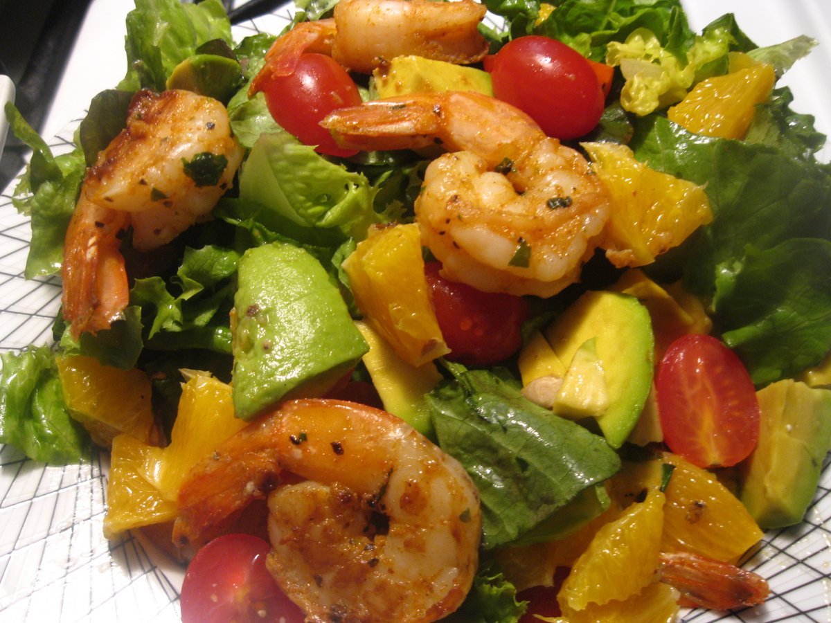 cookingwithmrc's tweet photo. This Weekend You Have A Choice. A #yummy #wrap Or A #grilled #lime #shrimp #salad. Take Your Pick. https://t.co/VaIULMSByA & https://t.co/J0O8kQBRbU #RecipeOfTheDay #foodie #wraprecipes #dinnerparty #dinnerdate #dinner #foodiesofinstagram #chicken Enjoy ! https://t.co/9K9OCJiPaN