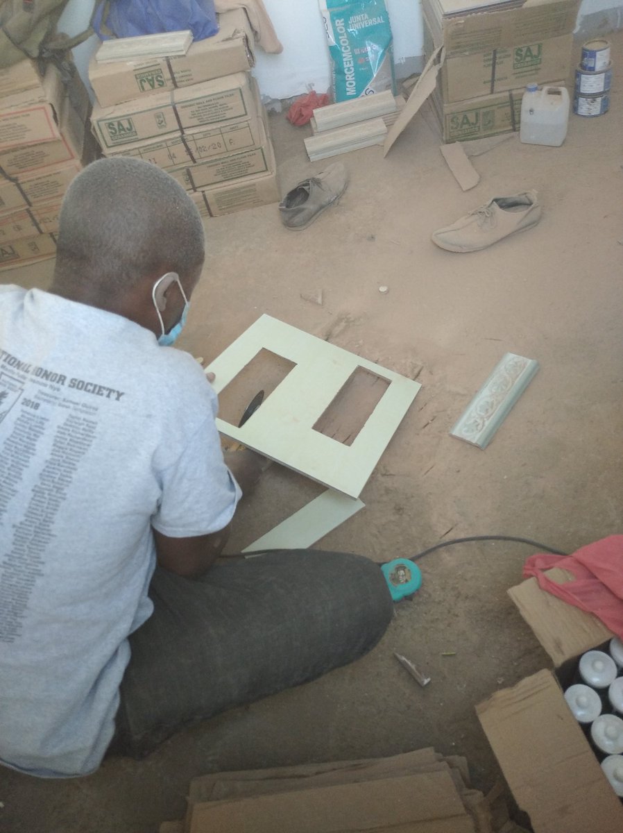 fertilizer_ke's tweet photo. #Tile_Works | #Container_Home (Nrb.,KE.) 

📲 0720 057 628 / 0771 763 903 https://t.co/7g6Ue92m2U
