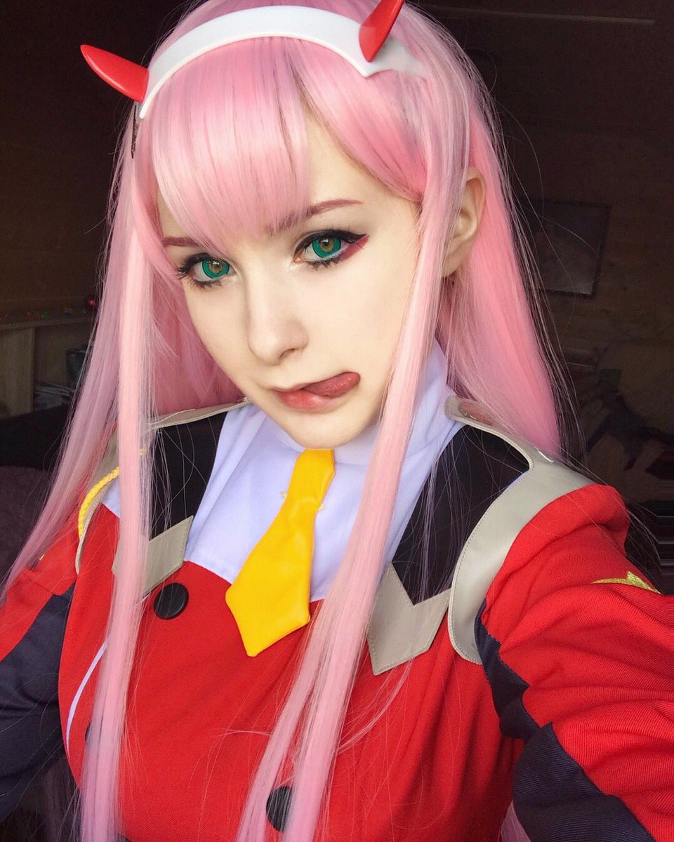 Some old works 👉🏻👈🏻 #zerotwo #DarlinginthefranXX https://t.co/5JbhEPczKD