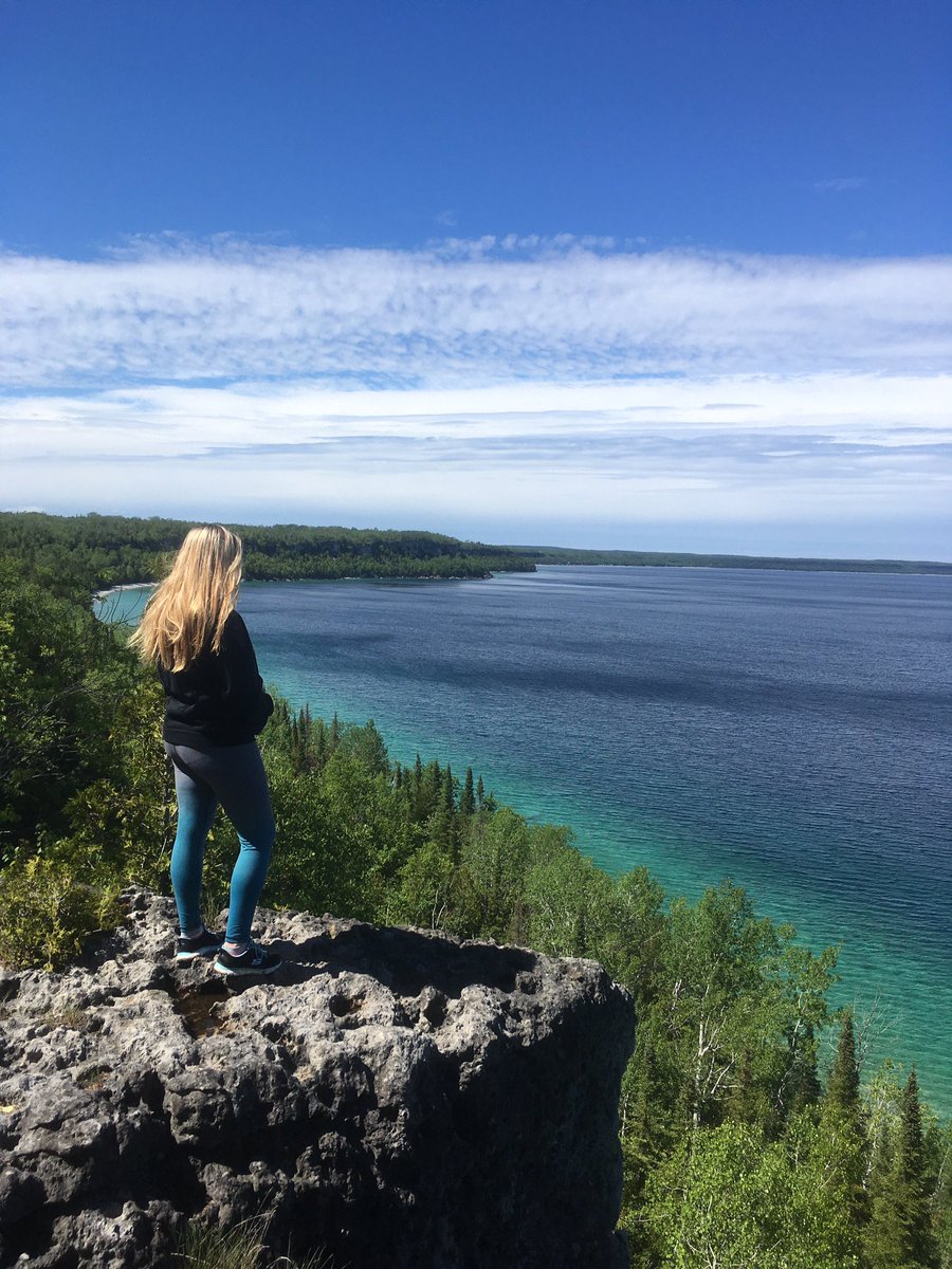 laurabonnell's tweet photo. Saw some beautiful parts of Ontario yesterday. Pictures don’t do justice. #brucetrail #devilsmonument #closed https://t.co/80KFqS2fNa