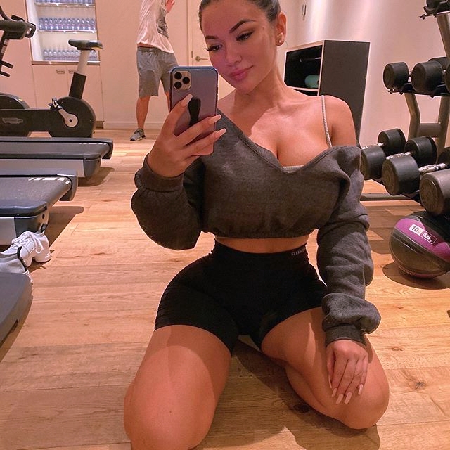 ClayAddilyn's tweet image. Would you really want to see my pussy?😘
Access the website link down below right away!😘
tinyurl.com/va84kwl