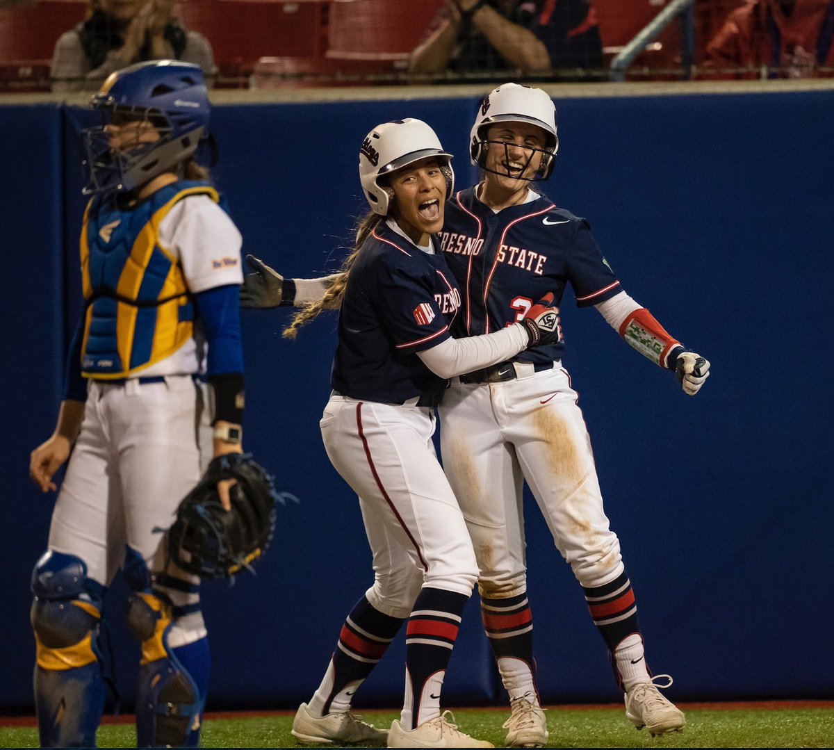 Happy #WorldSoftballDay 🥎