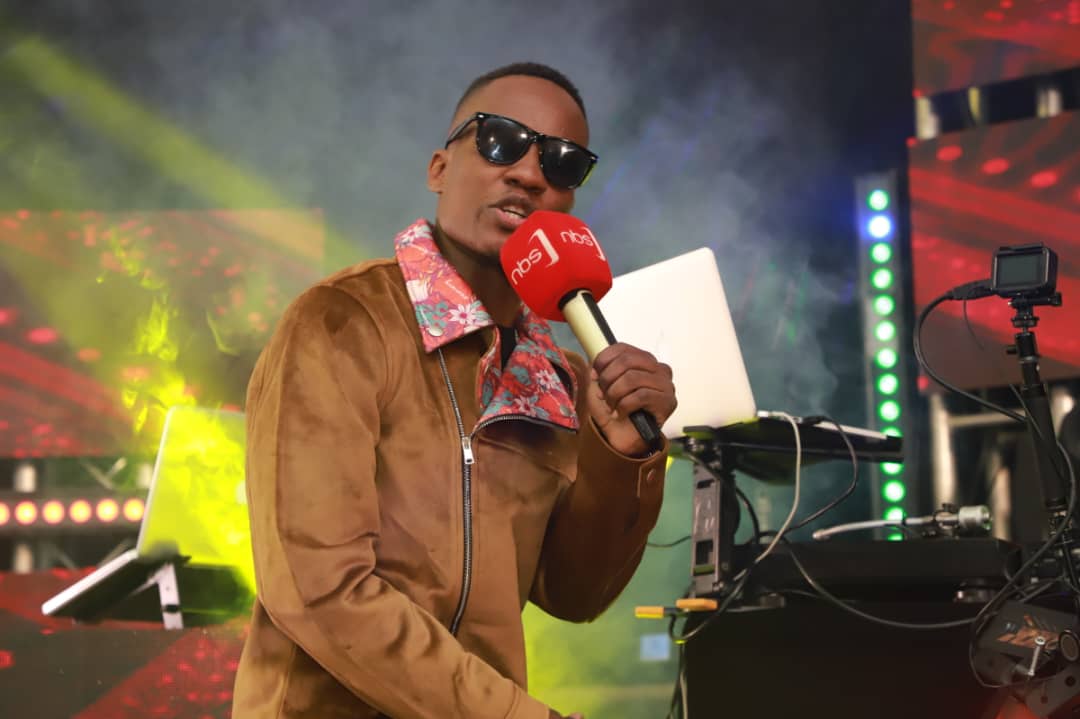 nbskatchup's tweet photo. @isaacmcblessedL unloading energy for days. 

Set by @SureEventsUg. #NBSSNL #StingLifeSwitchedOn #NBSUpdates https://t.co/GRWO3jrriR