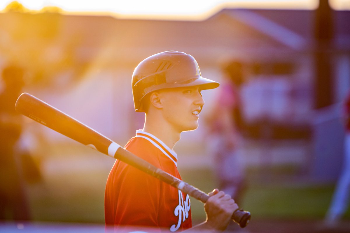 TheAuroraAces's tweet photo. Last night was a great night for baseball at Langland Field.
Thanks to @matthal8807 for the picture they’re fantastic https://t.co/NoFZ3R3e7W