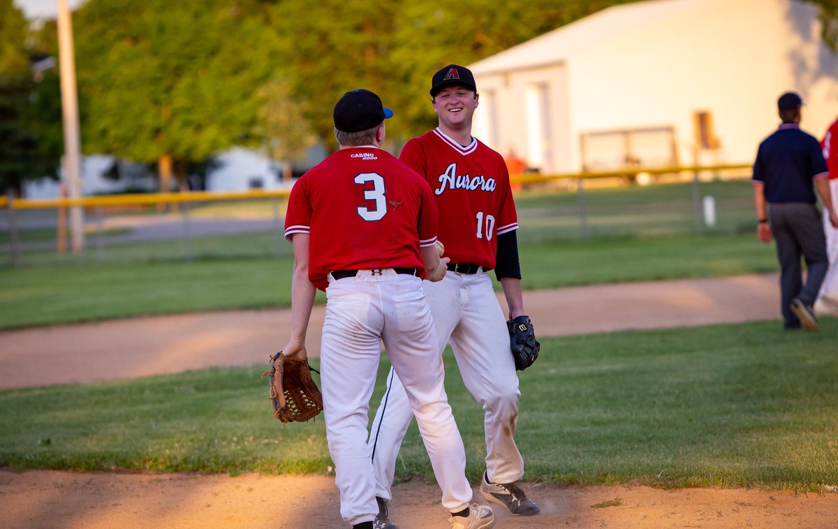 TheAuroraAces's tweet photo. Last night was a great night for baseball at Langland Field.
Thanks to @matthal8807 for the picture they’re fantastic https://t.co/NoFZ3R3e7W