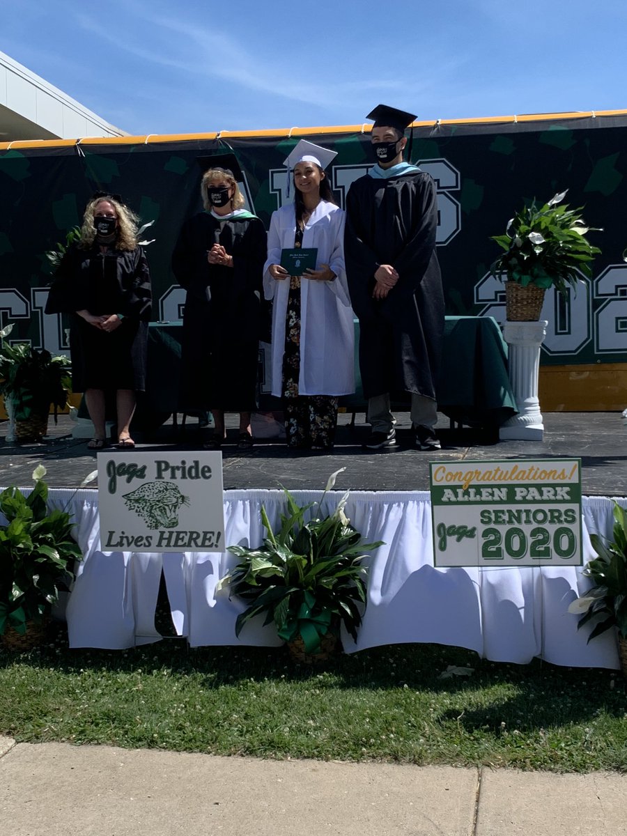 12mrjackson's tweet photo. Congratulations to @aphs2020!  We will never forget the contributions that you made to our school, and we look forward to seeing you thrive in the future! https://t.co/TxR3wHe4a3