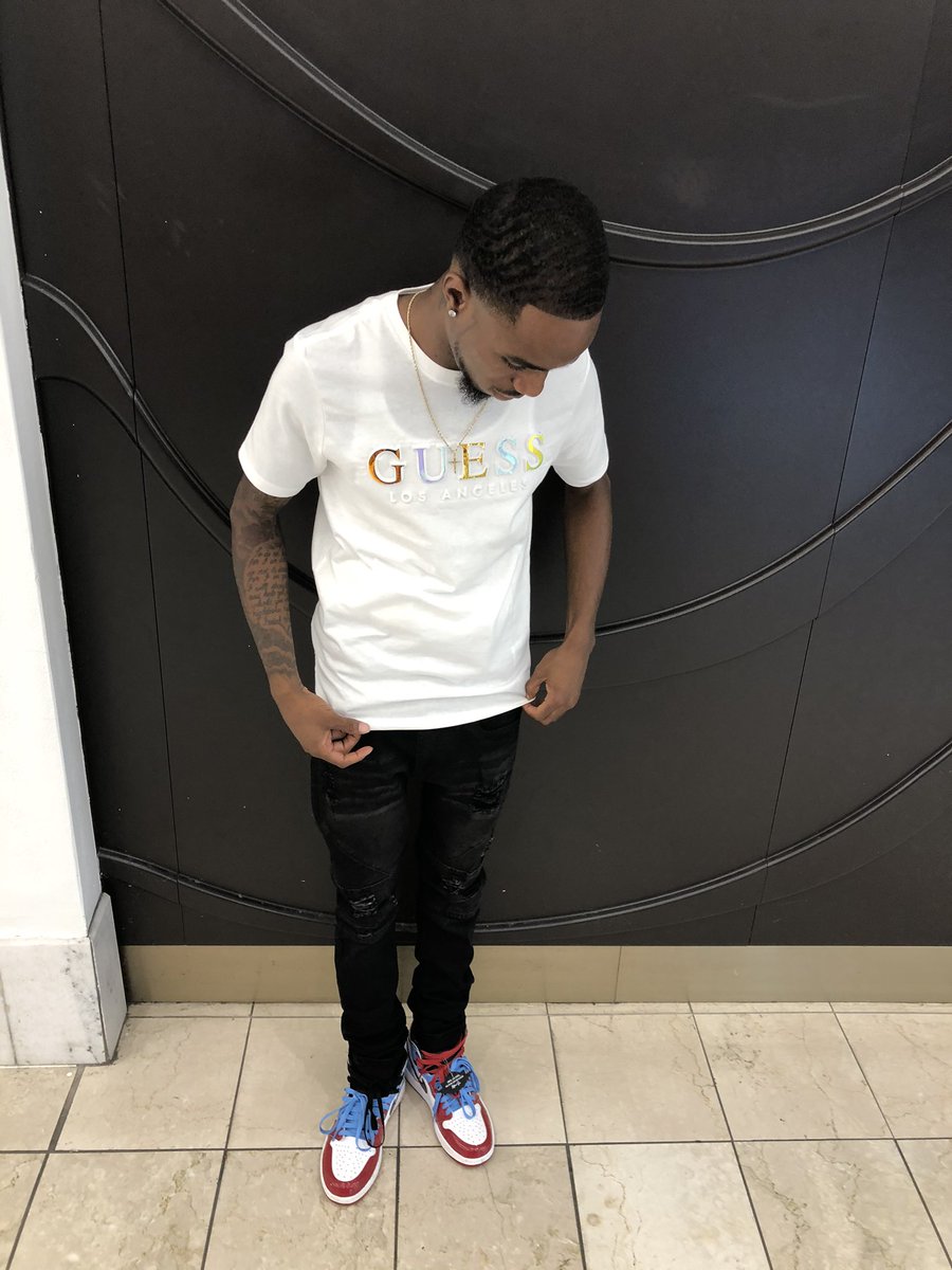 Lamont003's tweet image. In my bag but I been laying back I’m turning up this summer🌡