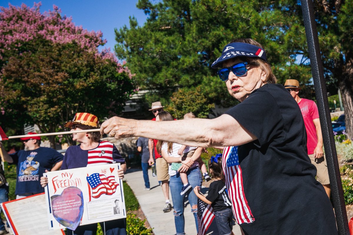 The energy of the MAGA-clad gramps & grannies felt similar to a tailgate party. Outside of telling “God Bless the Police,” I never picked up on their purpose outside of blind patriotism in the 45-minutes I observed them.