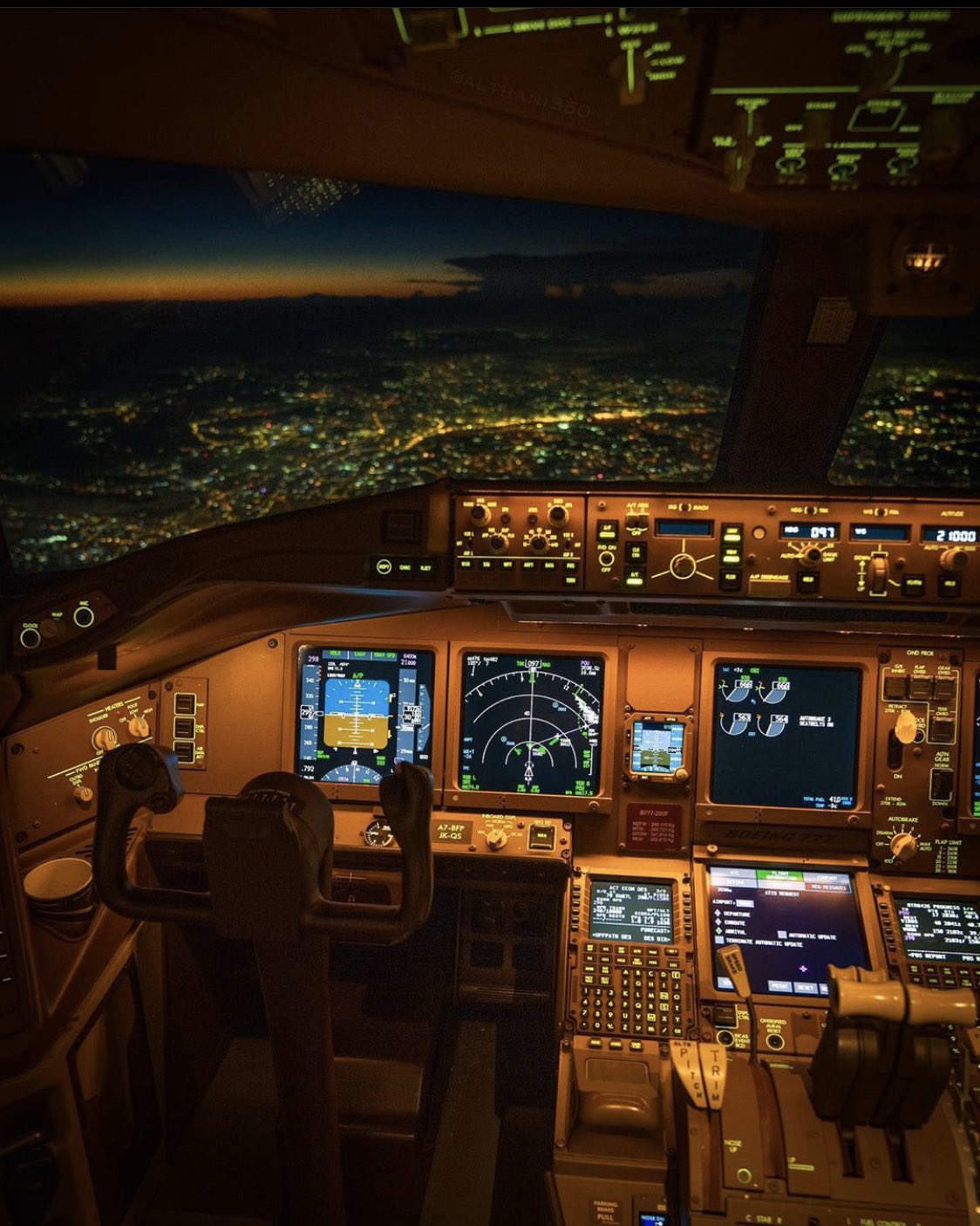 Aeronews Cockpit View Guangzhou At Dawn Boeingairplanes 777 Qatar Airways Photo T Co Hlli8silqc Boeing Cockpit Traveloneworld China Upintheair T Co Vkvc7u8ngz Twitter Aeronews Cockpit View Guangzhou At Dawn Boeingairplanes 777 Qatar Airways Photo T Co Hlli8silqc Boeing Cockpit Traveloneworld China Upintheair T Co Vkvc7u8ngz Twitter