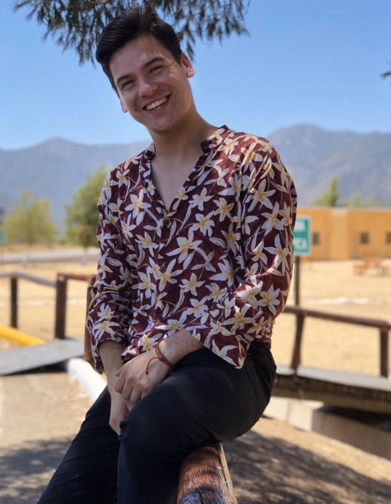 cvnst91's tweet photo. si es más lindo este men🥺❤️

#AndreiHadler https://t.co/WINh6y8rjB