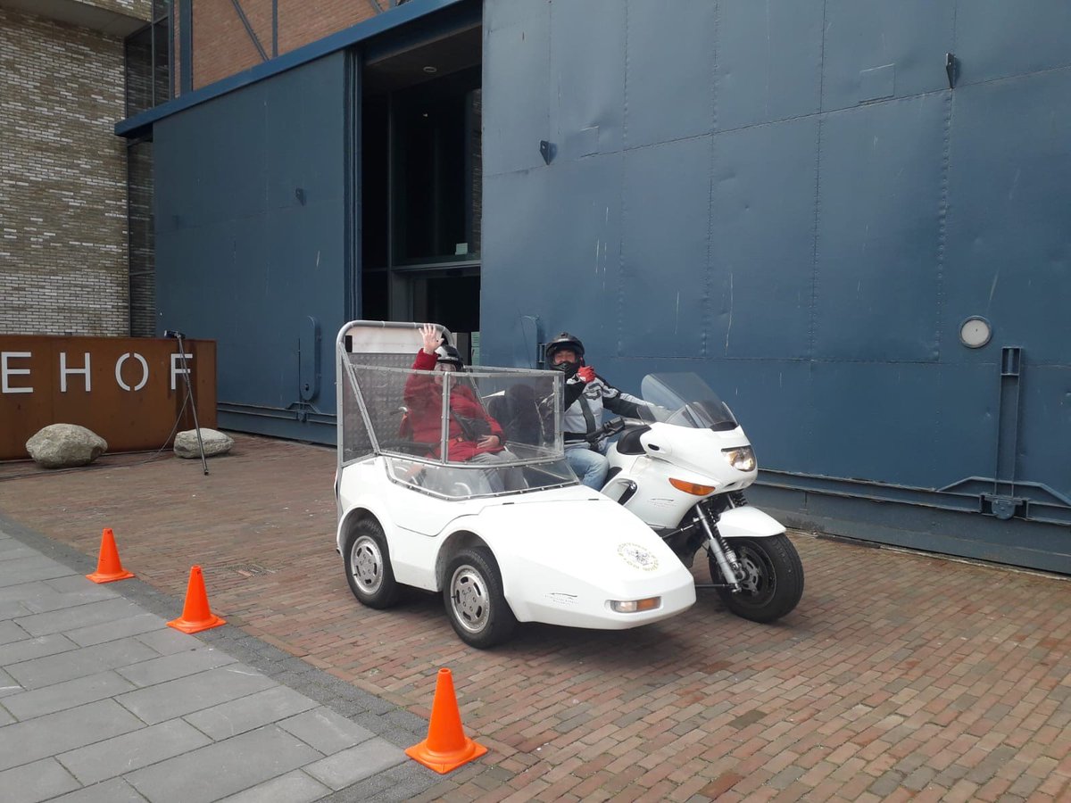 WVOZorg's tweet photo. Samen op stap 🛵
#wvozorg #samen #zijspan https://t.co/3FPeGB1W8k