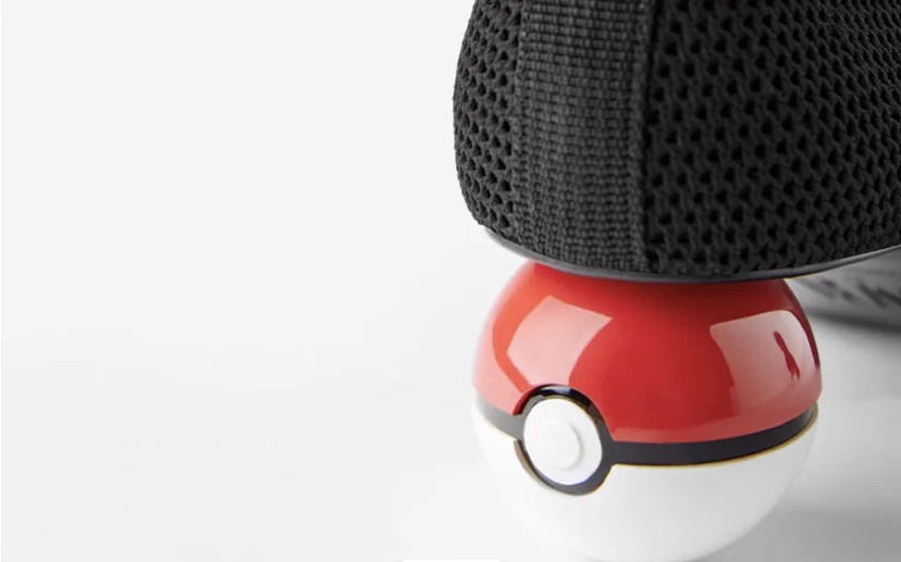 ZARAとポケモンがコラボした結果？ヒールがモンスターボールになるwww
