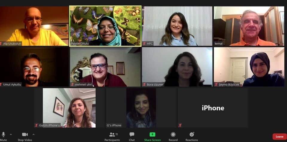 pembeoltulu's tweet photo. SoMe subcomitte of #TurkPath @PatoDernFed is working in these difficult COVID19 days in Turkey, Hi from us to all our great colleagues around the world 🌎 
@Usubutun @uhrettin @OlgerHatice @ilkaycinarMD @sirinozr @seyma_buyucek @slowcytology @DrSultanClskn @Bakirkem @sims #SoMe https://t.co/zgV6hE9zgg