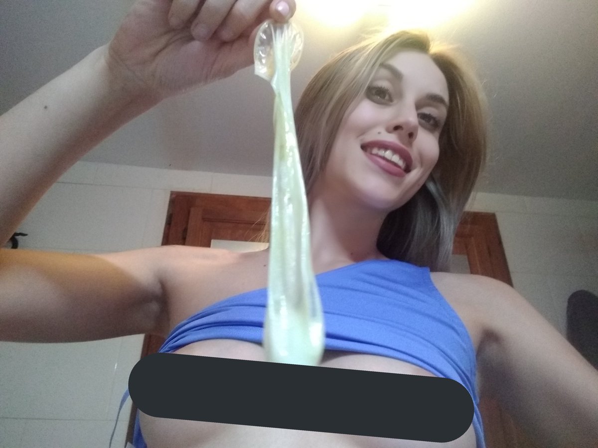 Dominalolaa's tweet photo. Tengo tu cena, cornudo tragalefa...
Abre la boca, y tragate hasta la última gota de semen.. saborealo... Te aseguro que te va encantar..y sino me da igual.. a mí me divierte...👹

#cuckold
#lamesemen
#findom https://t.co/h67L7a8mQ3