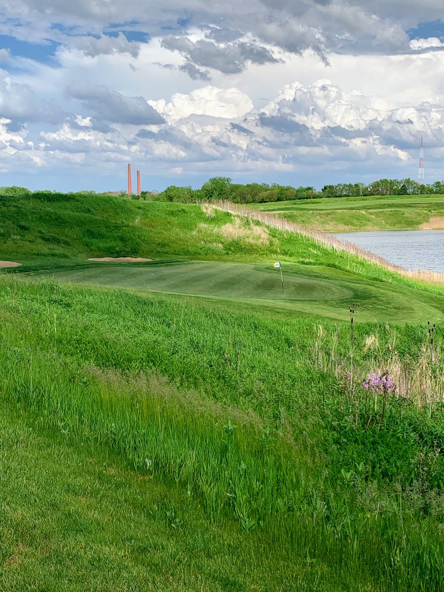 GolfBurner's tweet photo. Highlands of Elgin is a 2003 Keith Foster design. It has a bunch of great holes and it is one of the best public options in the Chicago area.
One quibble... I recommend you take a cart. it’s not the easiest course to walk.
#GolfCourseArchitecture
#PublicGolf
#KeithFoster https://t.co/RX0W5IvbZ7