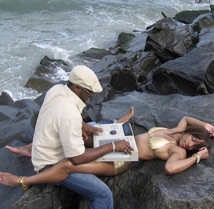 CosmicScripts's tweet image. me @ me