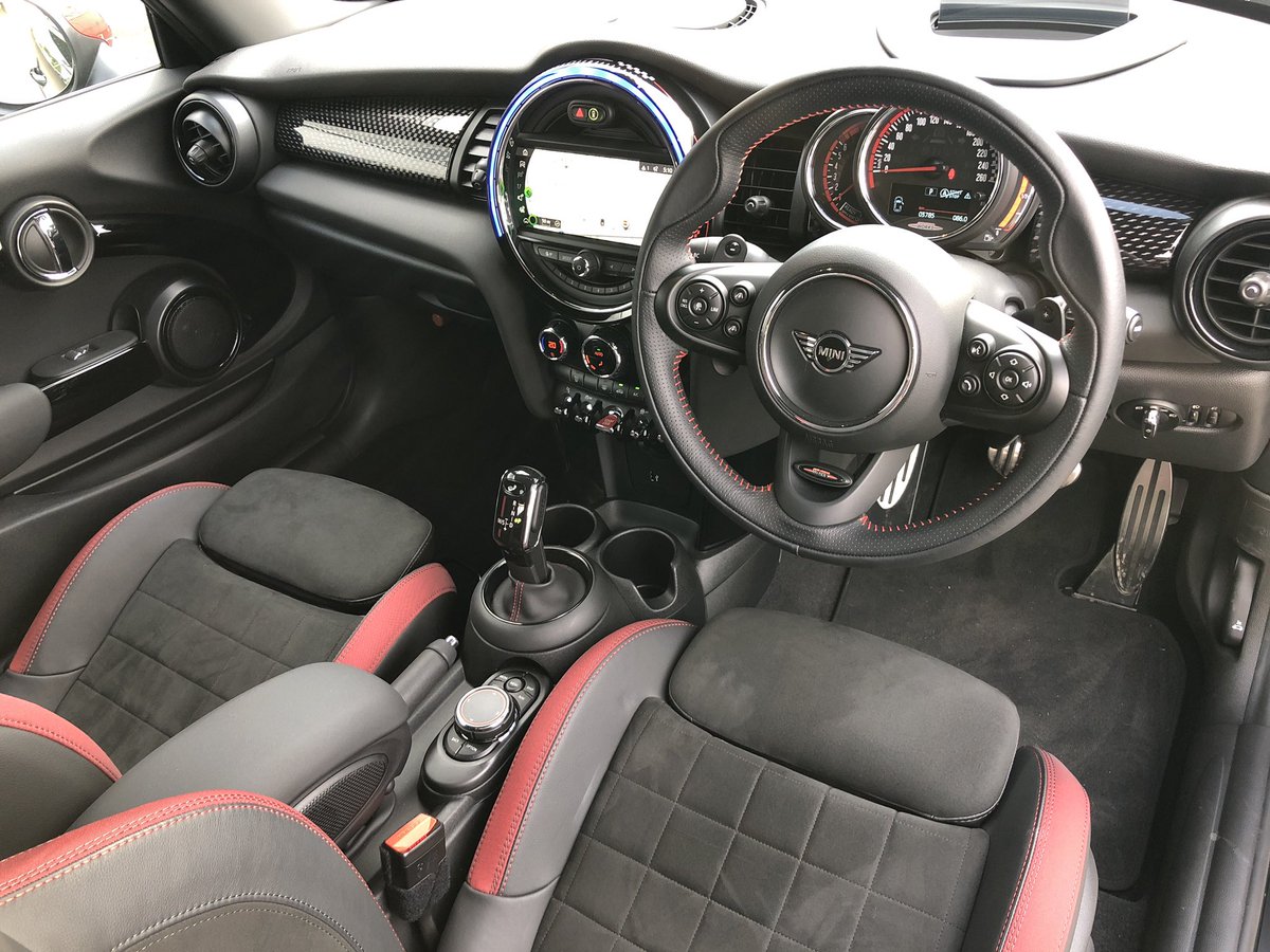 Mini Next 松本 中古車 松本 ミニクーパー 只今のline Upでお薦めの1台 Mini Cooper S John Cooper Warks 昨年の弊社60周年に合わせてオプション総額100万円以上付けてあります 気になった方はプロフィールのリンクからチェック ミニクーパー Jcw Mini Next 松本 中古車 松本 ミニクーパー 只今のline Upでお薦めの1台 Mini Cooper S John Cooper Warks 昨年の弊社60周年に合わせてオプション総額100万円以上付けてあります 気になった方はプロフィールのリンクからチェック ミニクーパー Jcw