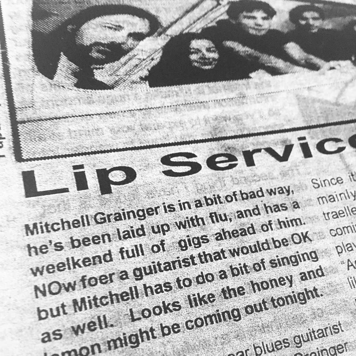 Ah the good ol’ days when music journalists were high and you could have the flu and still play a full weekend of gigs.. with a little lemon and honey 🎼👌