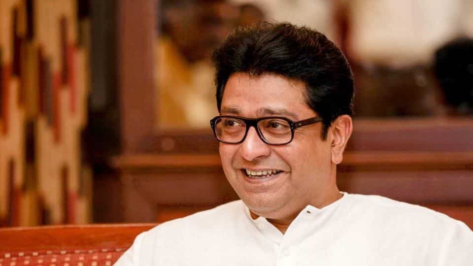sbchavan990's tweet photo. मराठी च्या संबंधी असणारी कोणतीही गोष्ट असूद्या मग चित्रपटसृष्टी,राजकारण,भाषा यांसारख्या विषयात हा माणूस मराठी माणसासोबत खंबीर उभा राहतो. एक दूरदृष्टी असणारा नेता,फक्त महाराष्ट्राला याची जाणीव होत नाही याचं तेवढच दुःख.
मा.#राजठाकरे यांना वाढदिवसाच्या खूप खूप शुभेच्छा.@RajThackeray https://t.co/kdAp29Bh5W