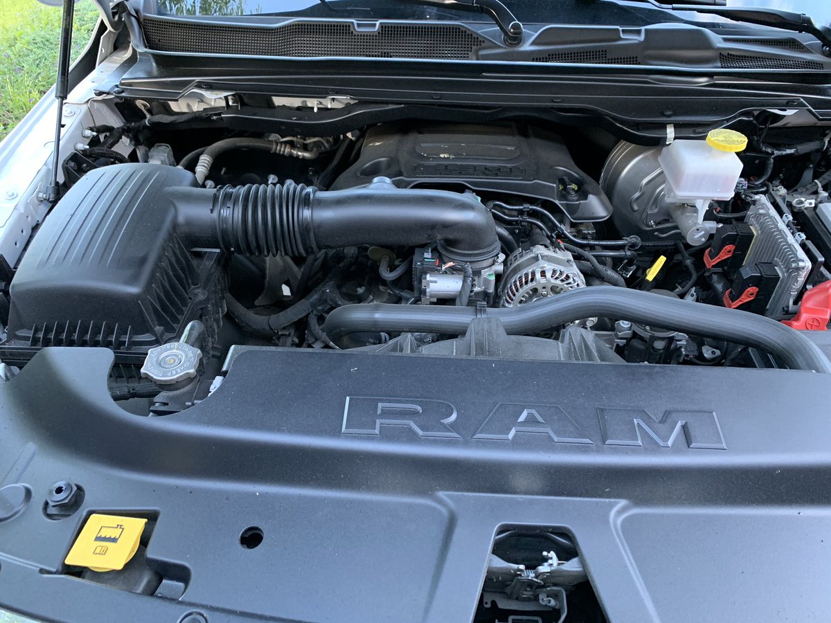 mikeycollectz's tweet photo. Thanks @JonnyWhit4 for the help. Got the #RAM breathing easy now #SBfilters https://t.co/MFblMQd8x7