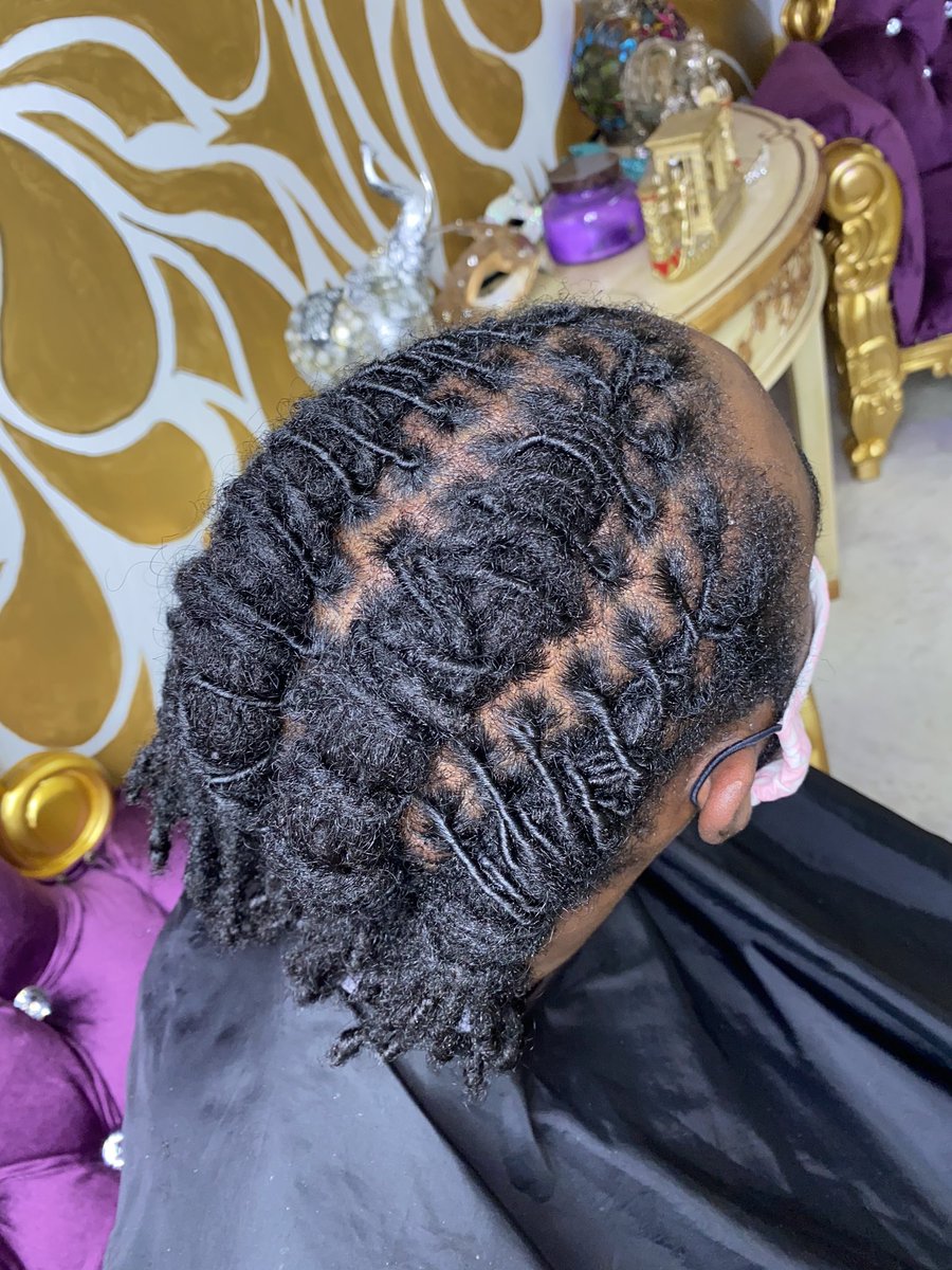 theycallherdimp's tweet photo. Today’s Work... June Appointments Still Available 💜💜

#LocSalon #Locs #757locs #VirginiaBeach #757Loctician #757Stylist #Loctician #VirginiaBeachLocs #PullUp #LocVibes #AllLocEverything https://t.co/SaWFgHIaEr