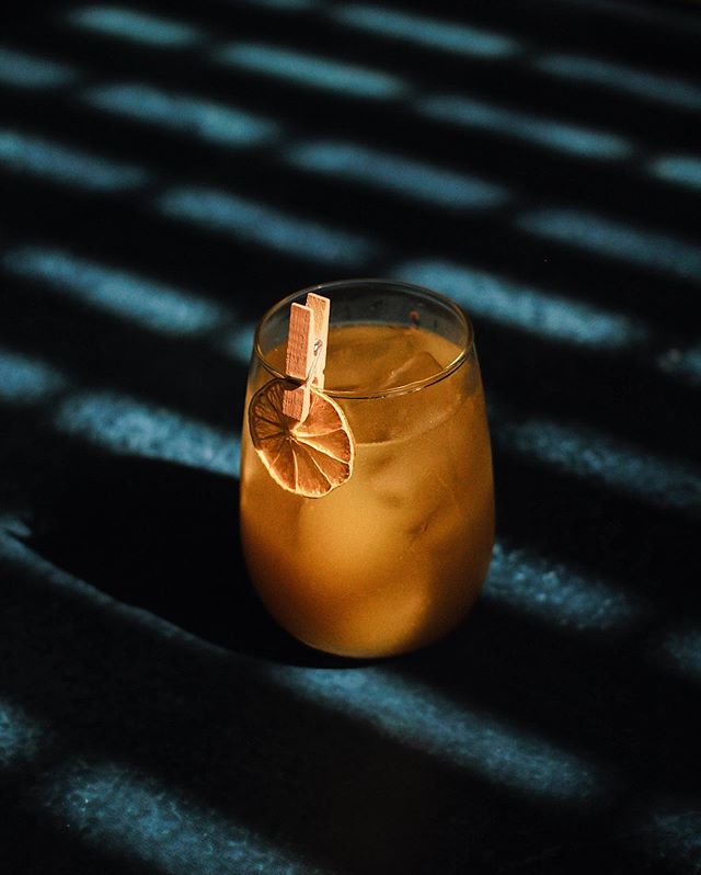 DaniellaMunozA's tweet photo. Miren qué bonito se ve GIN DETOX, este cóctel es parte de la fam de cócteles del #GifSet de #barofdani
Order yours 🤗🤗
📸: ihavethisthingwithalcohol
🥃🍹: barofdani https://t.co/2KcraWykXD