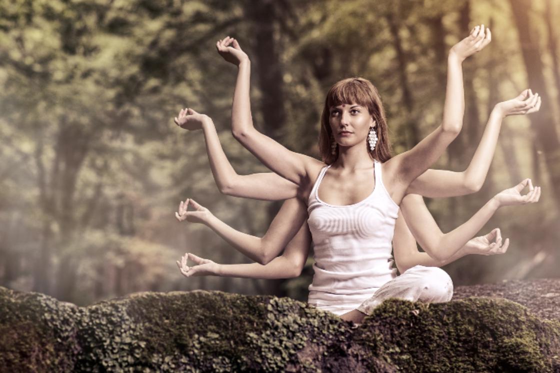 fitsri_'s tweet photo. The treasure of 7 hand mudras to activate your 7 chakras. So, you can find your best ever consciousness leading to spiritual life.
https://t.co/hRAh9asRVx
#yogamudra #chakara #chakrahealing #handgesture #handmudra #yoga #healing #meditation https://t.co/jOi9zhdPbq