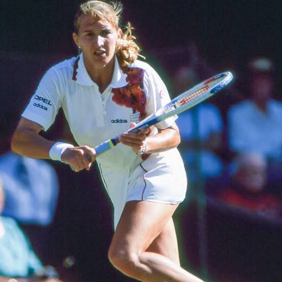 Happy Birthday Steffi Graf. Thank for childhood memories. 