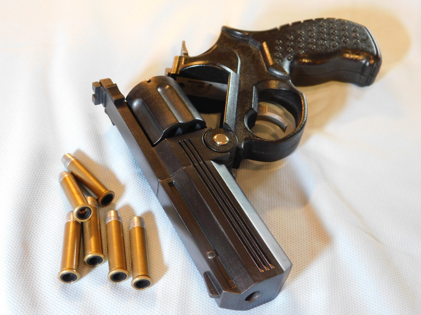 Hammer Industries Mp412 Rexのコンバージョンキットを製作しています 東京マルイのガスリボルバーシリーズのバレル ホップパッキン及びガスタンクがあれば完成品します カートはマルシンのxカート仕様です 出来れば 来月あたりからヤフオクに流