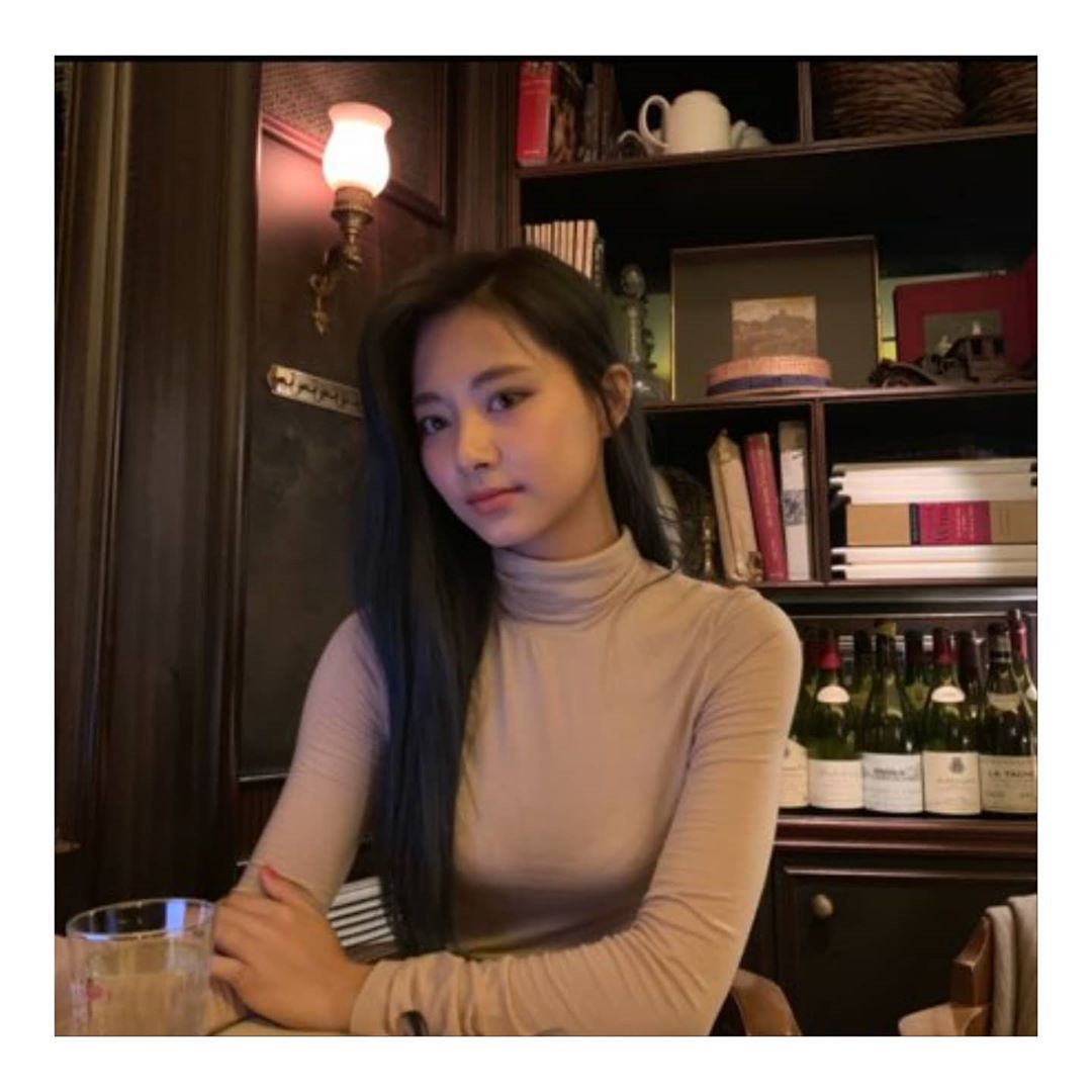 Tzuyu Updates Pic 0614 Twicetagram Instagram Update 4 T Co Epkdhwilen 트와이스 Twice Tzuyu 쯔위 子瑜 ツウィ จ อว Tzuyu Updates Pic 0614 Twicetagram Instagram Update 4 T Co Epkdhwilen 트와이스 Twice Tzuyu 쯔위 子瑜 ツウィ จ อว