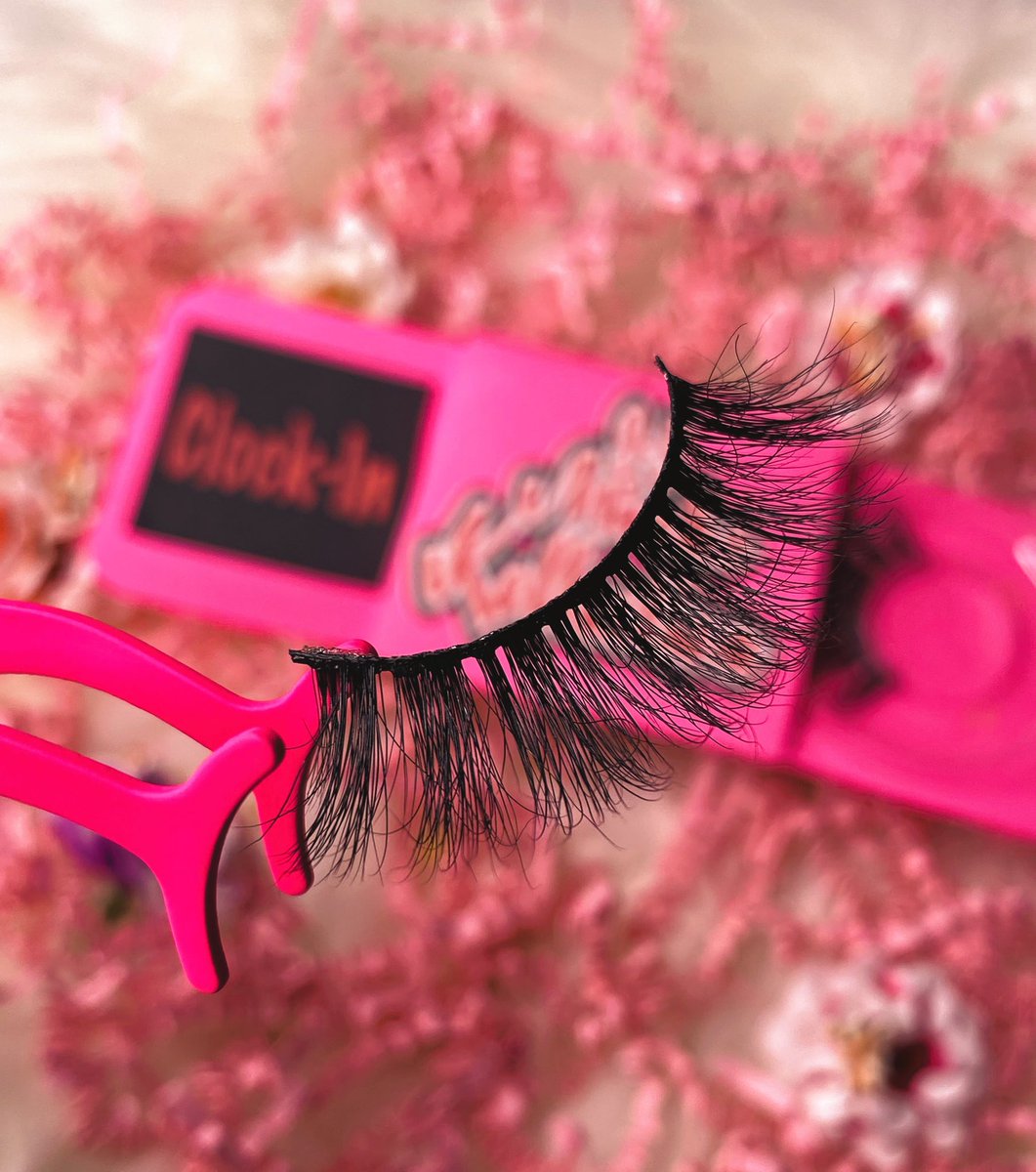 sabrinacaydiary's tweet image. Hey, it’s cost $0 to retweet this post. It will be greatly appreciated if you can help me spread my business around❤️ Check out my business page on ig. It’s called ExplozayStylez 💕 Thank you in advance. 😌#SupportBlackBusiness #SmallBusiness