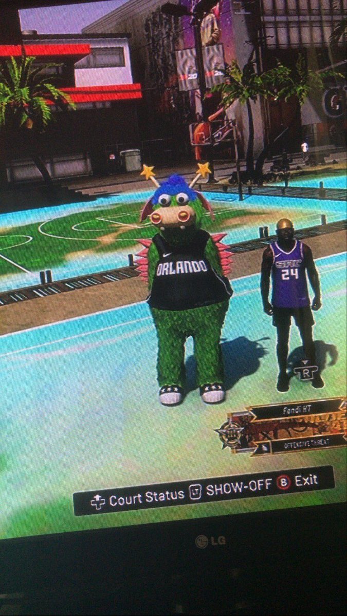 MascotGrind's tweet photo. Also this @2kscampolice #NBA2K20 #2kCommunity https://t.co/b9pwZCt7Nk