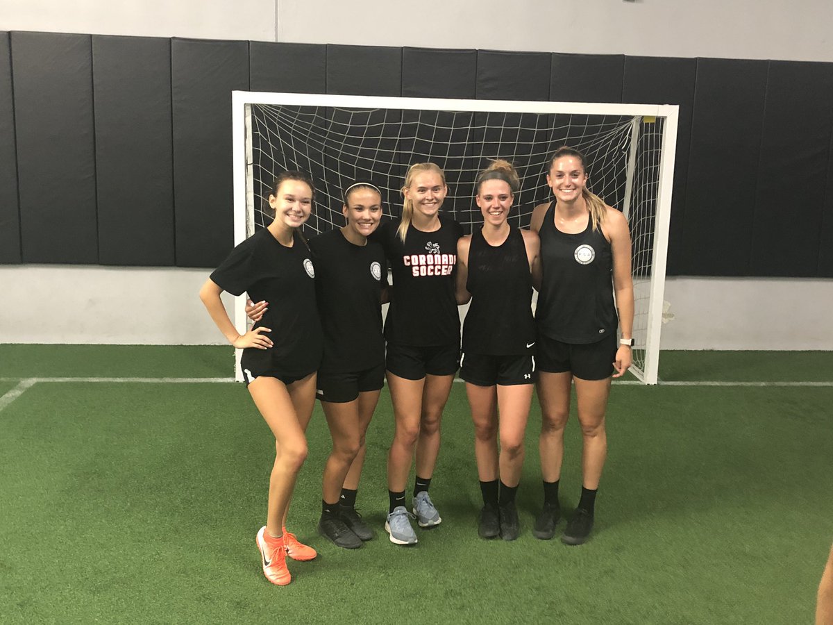 robcardenas_'s tweet photo. 4v4 Champs🏆⚽️ 
@PortuSports @rileycardenas_ @jammslice23 https://t.co/qaSSLpJVhC