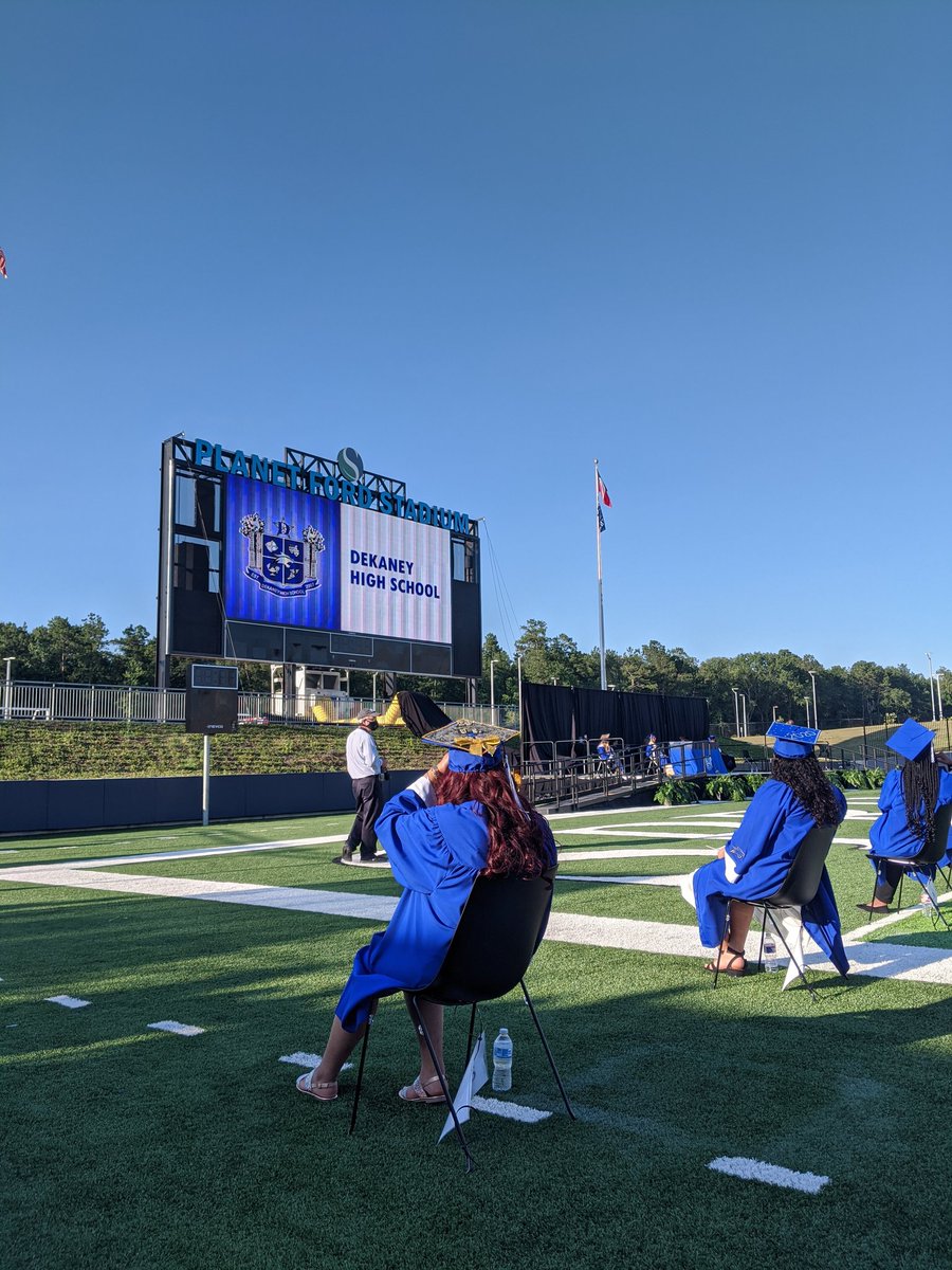 CCMSBandGuy's tweet photo. @Dekaneywildcat Class of 2020 ISSA WRAP!!! π It was a hot one π₯΅ but I couldn't be any more proud of @SpringISD and the way this district rallied to give you guys a proper send-off. π€© Go out and #TransformTheNation! https://t.co/Pf3doMFWzX