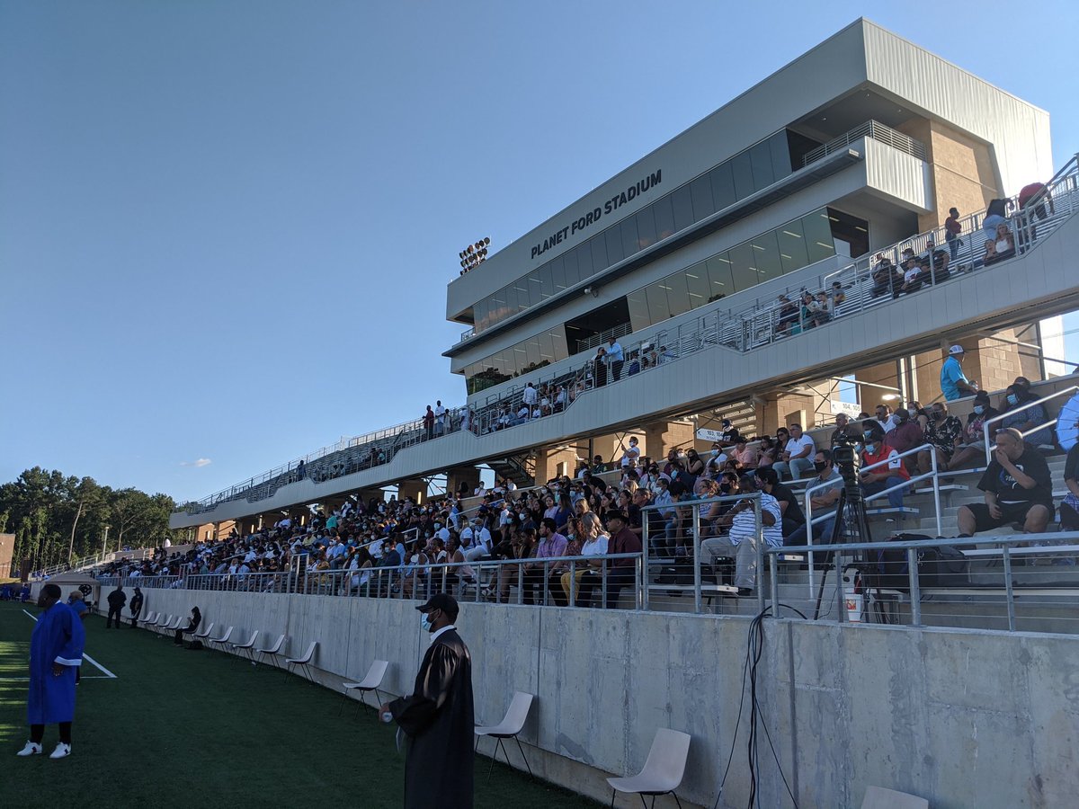 CCMSBandGuy's tweet photo. @Dekaneywildcat Class of 2020 ISSA WRAP!!! π It was a hot one π₯΅ but I couldn't be any more proud of @SpringISD and the way this district rallied to give you guys a proper send-off. π€© Go out and #TransformTheNation! https://t.co/Pf3doMFWzX