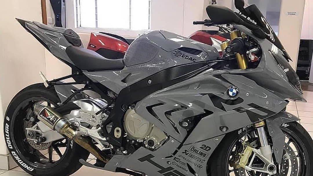 motorcycle1992's tweet photo. Am I just getting old or is the  a proper beast? https://t.co/y68GB8VSZt
