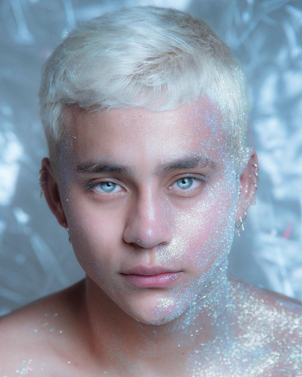 katxoss's tweet image. ¿Cuál es su foto favorita de El Rod Contreras? #rodcontreras