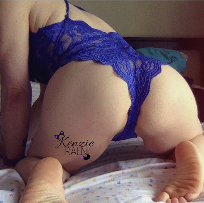 @SinfulPromotio1 @mooreerinxxx Want access to 500+ photos and 80+ videos for only $4? Sub to my onlyfans<a class="tags" target="_blank" title="On Twitter" href="/?out=eyJ0eXAiOiJKV1QiLCJhbGciOiJIUzUxMiJ9.eyJpYXQiOjE3MjU1NzU4MzYsImlzcyI6InR3cG9ybnN0YXJzLmNvbSIsIm5iZiI6MTcyNTU3NTgzNiwiZXhwIjoxNzU3MTExODM2LCJyZWRpcmVjdF91cmwiOiJodHRwczovL3R3aXR0ZXIuY29tL1NpbmZ1bFByb21vdGlvMSJ9.o1w5JYjPZNZvolU_knxBCC3aJURpeeuFMt06MqjwjnpWKFj0_MLxvHmuVPT0zmXeu2a6EME4AKAN8XTDQikEzQ">@SinfulPromotio1</a><a class="tags" href="/tag/mooreerinxxx">@mooreerinxxx</a><a href="/tag/little"class="tags"><span>#little</span></a><a href="/tag/manyvids"class="tags"><span>#manyvids</span></a><a href="/tag/daddysgoodgirl"class="tags"><span>#daddysgoodgirl</span></a><a href="/tag/smol"class="tags"><span>#smol</span></a>