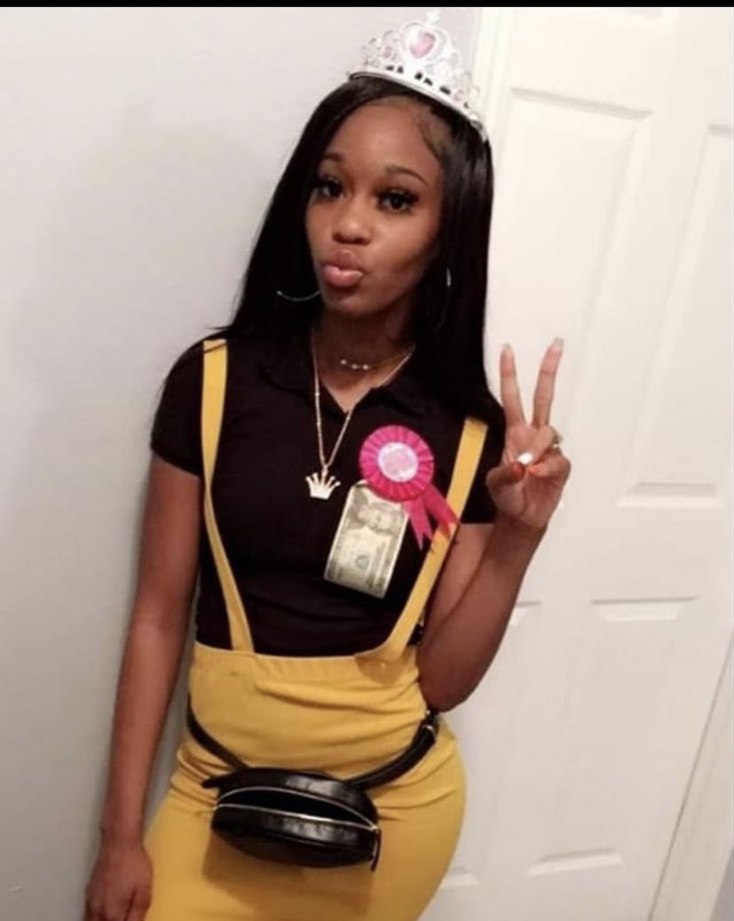 kekethevocalist's tweet photo. y’all I need help for this sweet baby this is Joylynn. Last seen in Lancaster, TX. She called her dad on snapchat crying, but she couldn’t talk. She messaged her sister on instagram, but then someone backdoor sent a message saying “don’t contact her again”. If you see her dm me💔 https://t.co/ia0eUjuuYU