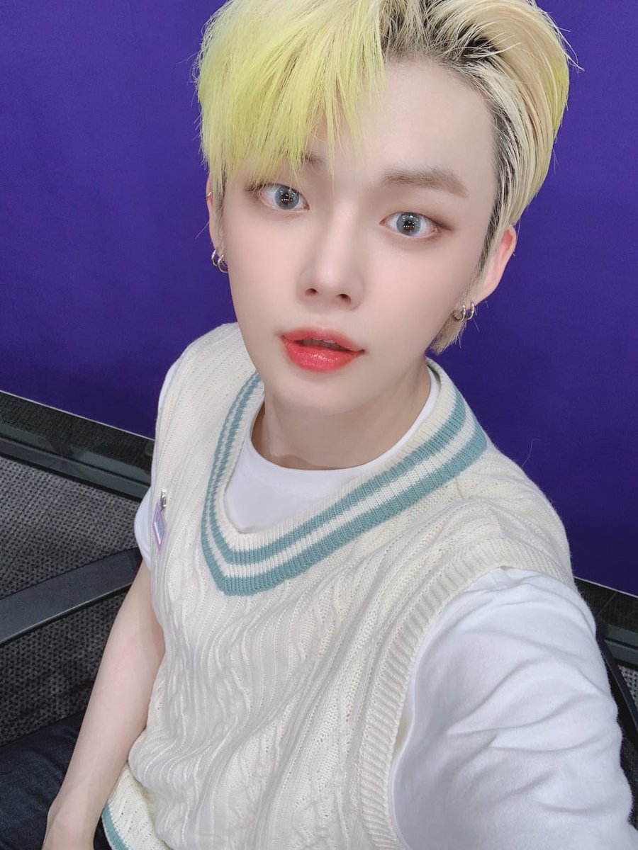 basicwint's tweet photo. Nih pap nenen.

Emosi nenan nenen mele kalian https://t.co/vsgzdX5eGq