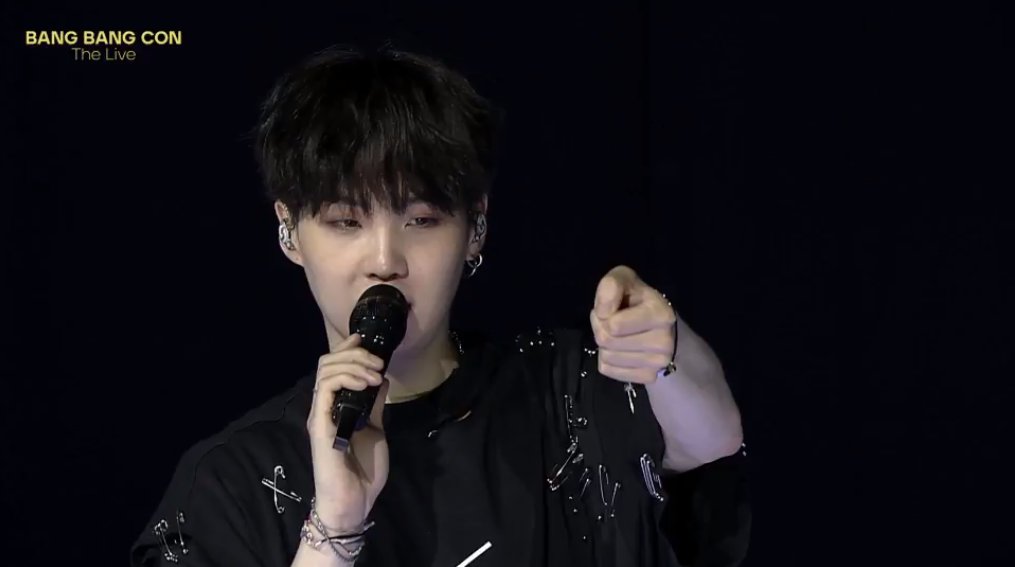 Yoongi is my world ⁷ 🐰🐱🍊 tweet media