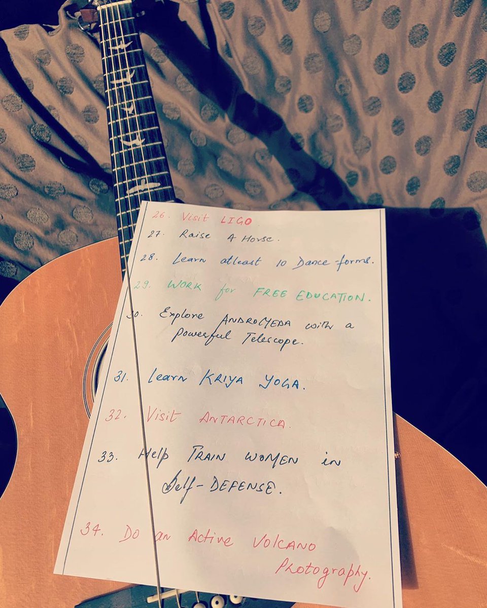AmitHPanchal's tweet photo. I just checked his previous tweets and found the list of 50 dreams. Actually, #SushantSingh is living his life and try to fulfil all his dreams before he dies. 🙌

RIP #SushantSinghRajput 🙏 https://t.co/3ZhhEzQsPo