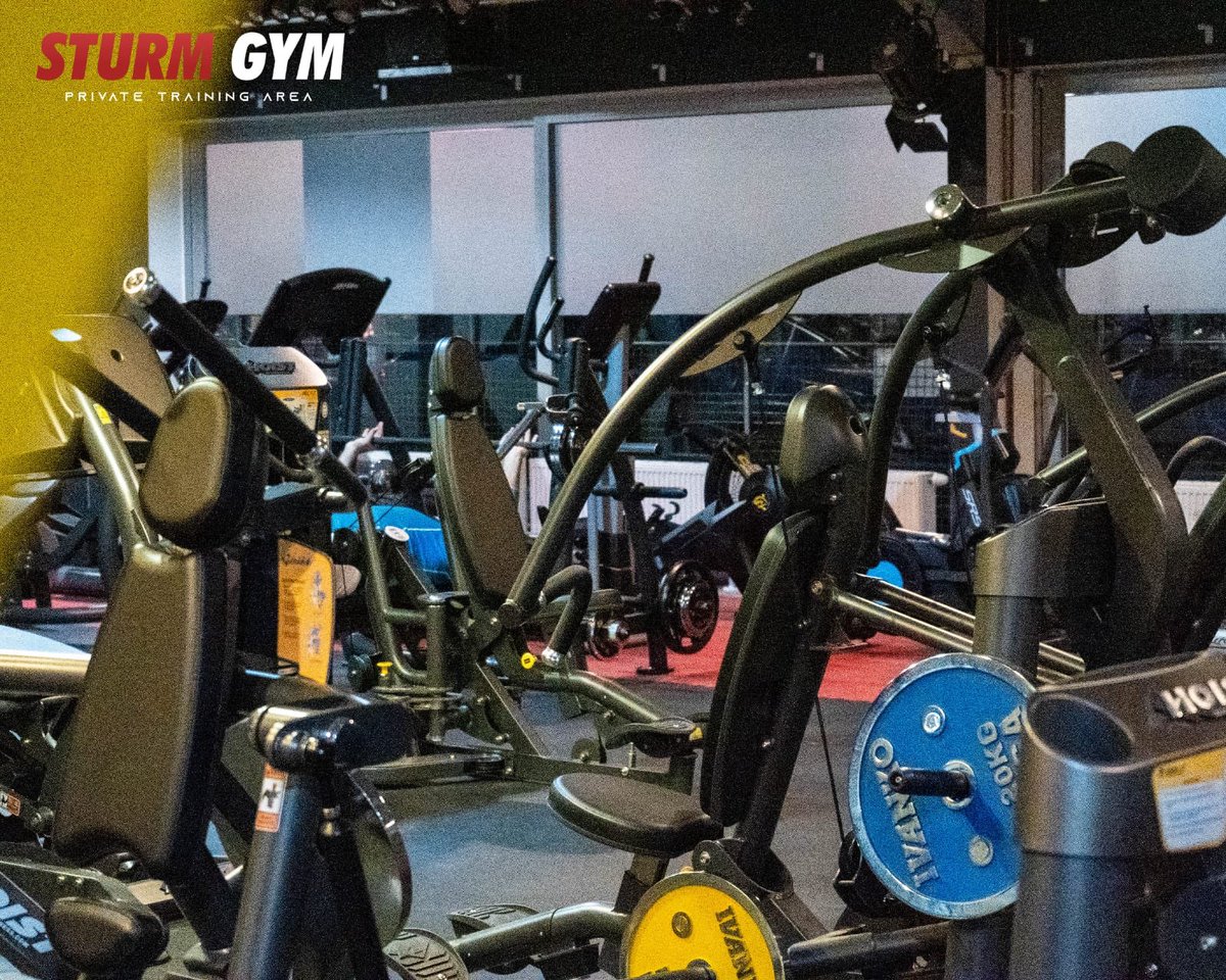 Wir setzen immer neue Maßstäbe, sind wir am Ziel, wird ein höheres gesetzt, denn unser Ziel ist es stetig besser zu werden - STURM GYM 🥇

#PRIVATEGYM #SturmGym #Cologne #Personaltrainer #Personaltraining #exclusive #gym #lifestyle #fitness #workouts #firstclass #homeofchampion