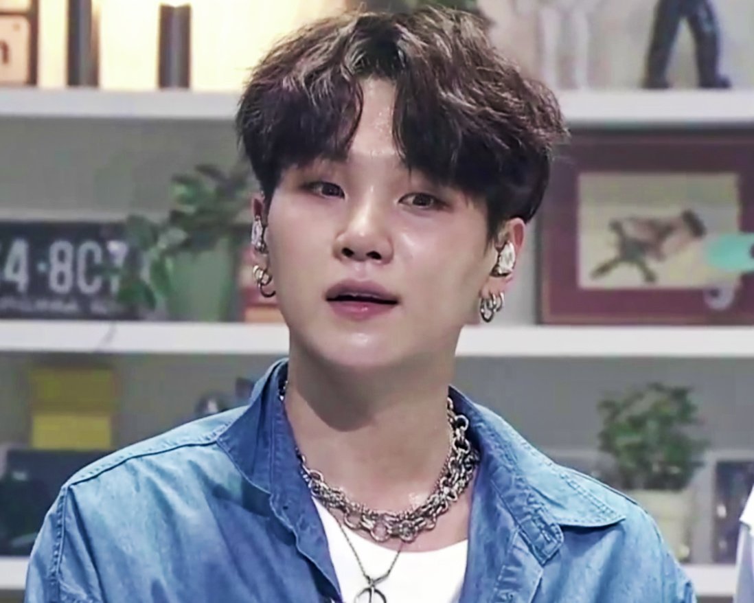 yoongisarchive's tweet photo. https://t.co/0aKhKYw19D